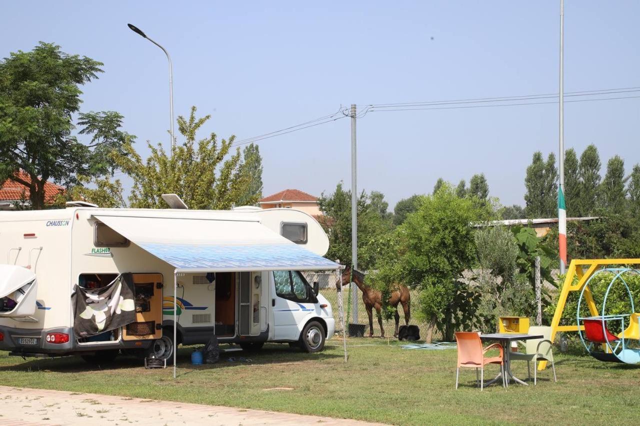 Resort Nord Park Fushe-Kruje Exterior foto